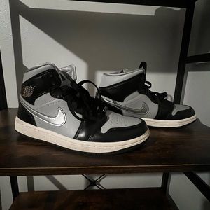 Nike Jordan’s size 7.5. Barely worn.